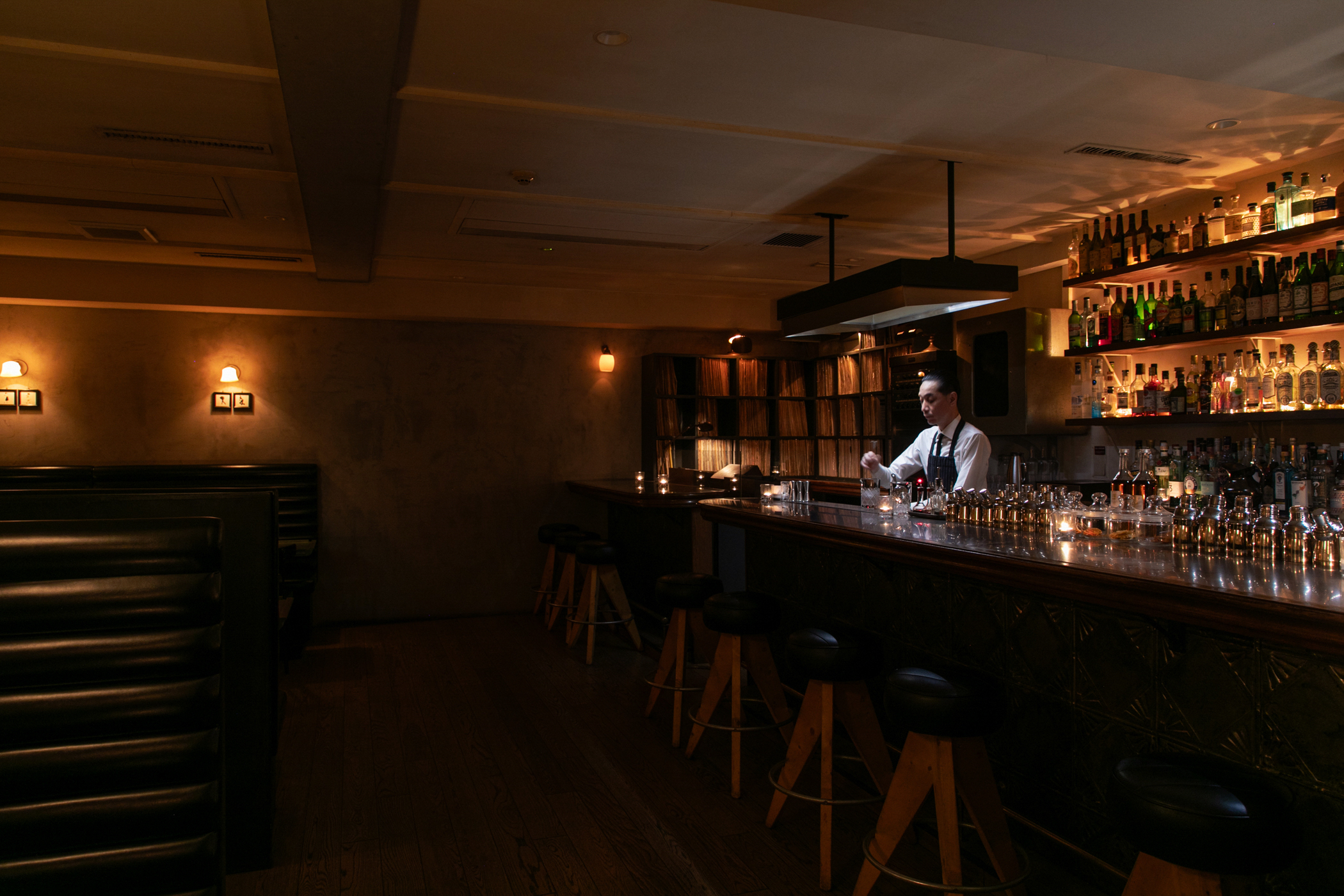 『INC COCKTAILS』内観