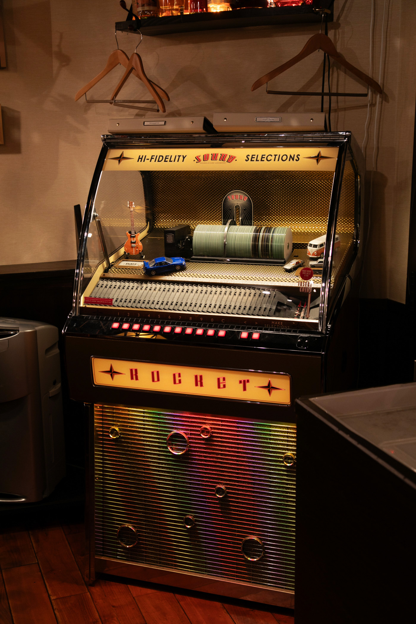 英国〈サウンドレジャー〉社のジュークボックス