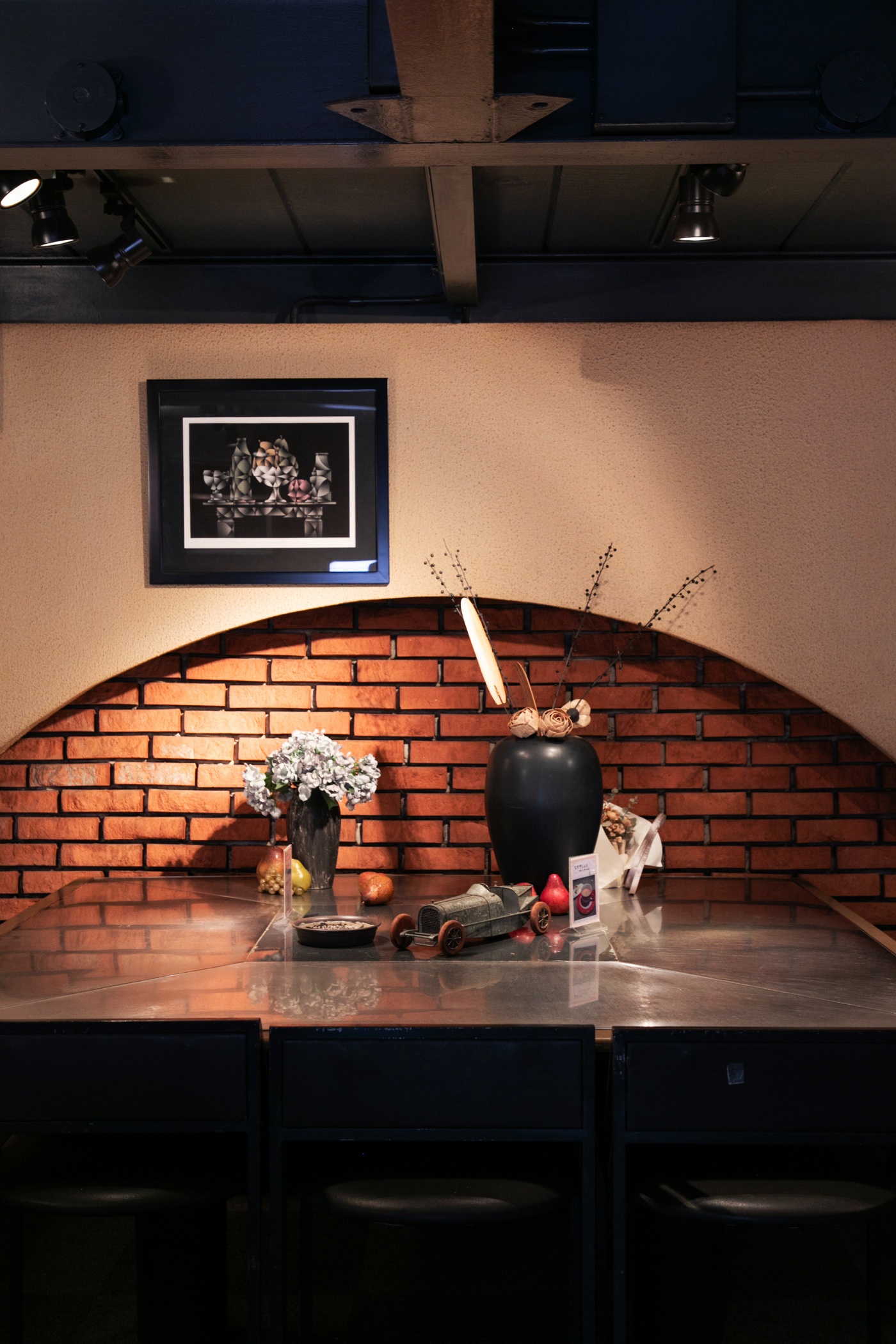 『マギーメイ』内観